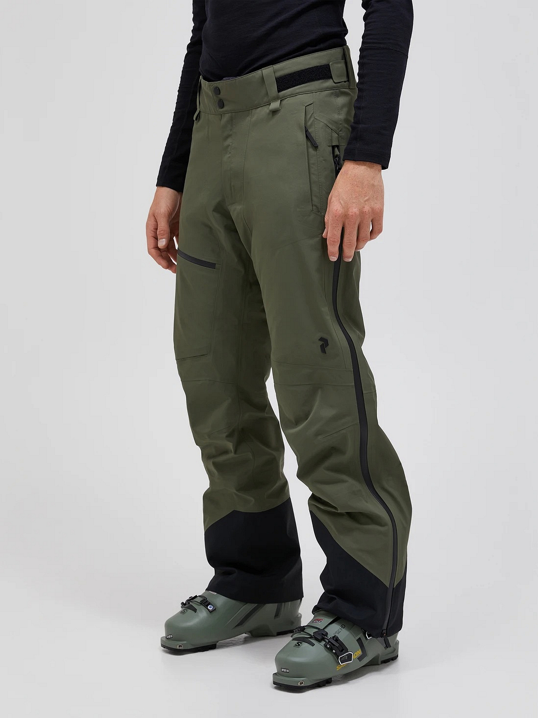 M Alpine GoreTex Pants (FW23) - Peak Performance Whistler